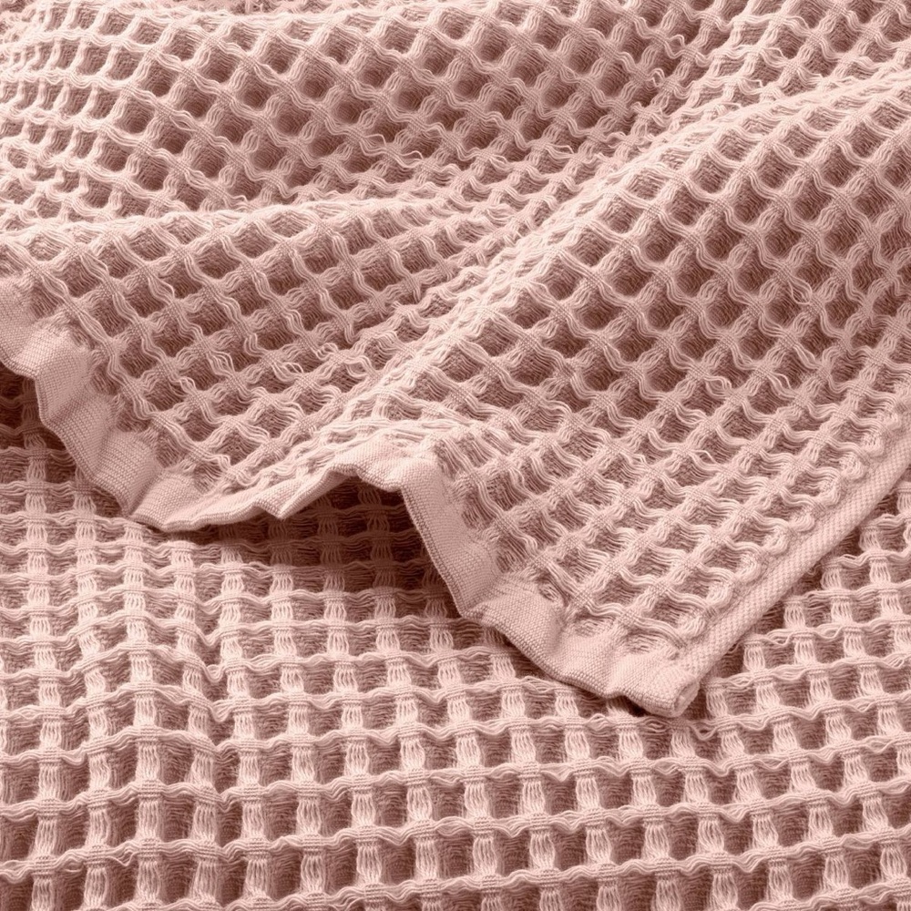 Casaluna Luxury Pink Waffle Textured Bath Towel Brand New - Picture 4 of 4